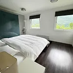 Hillfront 60 * Μπέργκεν